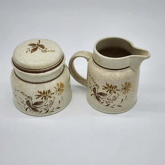 Vintage Royal Doulton Sandsprite Creamer Pitcher and Lidded Sugar Bowl - Picture 3 of 7
